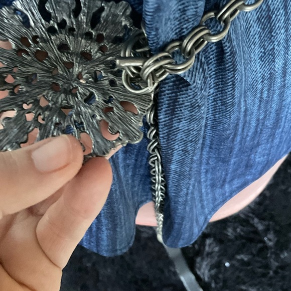 Silver chain belt round medallion with crystals metal 90’s y2k - Picture 12 of 15